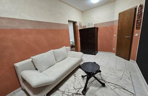 Munchen District Apartment | Sutra Home - Ottobrunn, Munich