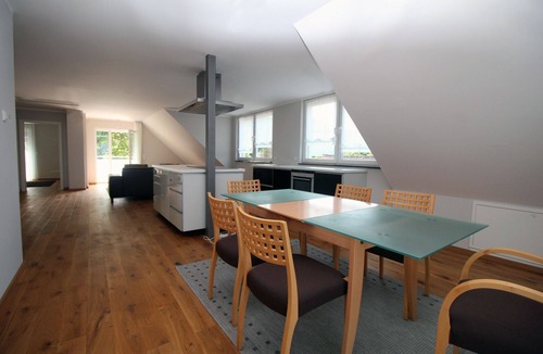 Horstein Apartment | Taunusblick apartment, directly to FrankfurtRhineMain