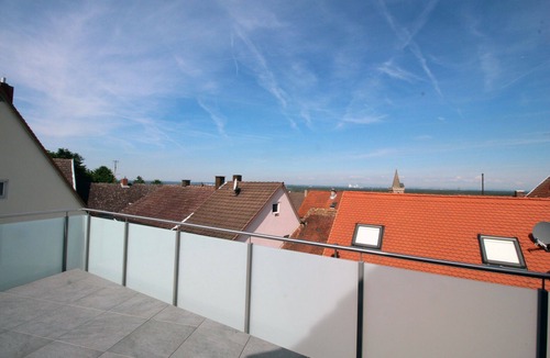 Horstein Apartment | Taunusblick apartment, directly to FrankfurtRhineMain