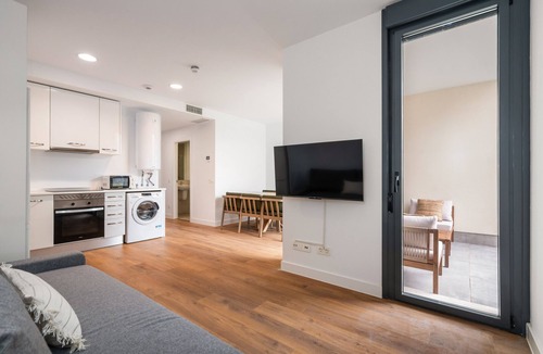 San Sebastian de los Reyes Apartment | The Kings Residence: Business Ready alquiler temporal