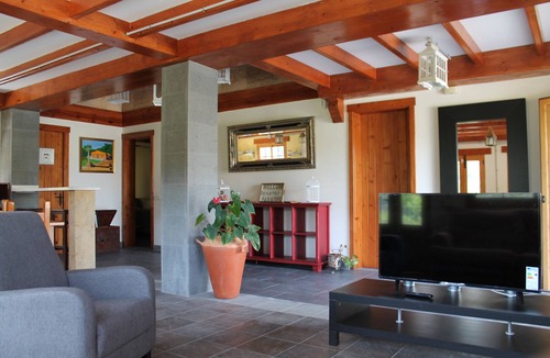 Santa Brigida House | The face of the moon