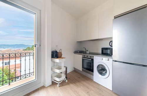 Lavadores Apartment | The little terrace