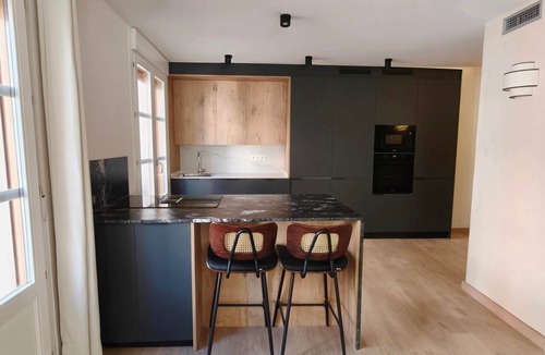 Zaragoza Old Town Apartment | The Modernity of the Casco