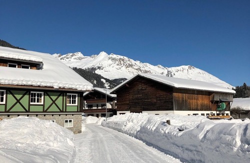 Bach House | The nussi's chalet !!!