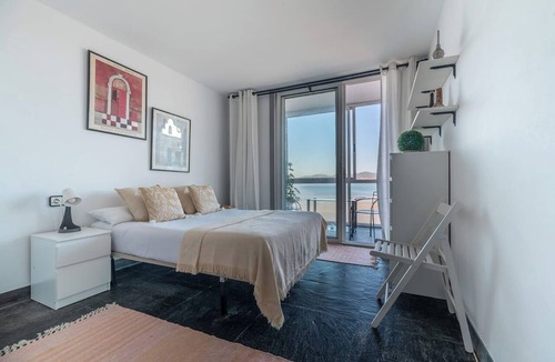 Vigo Apartment | The sea balcony