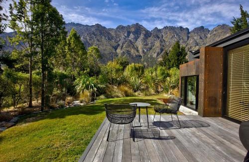 Jacks Point Villa | The View House on Glenfiddich