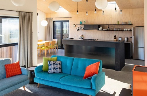 Jacks Point House | The Woolshed in Jacks Point