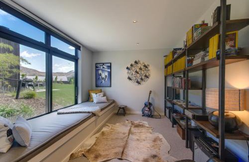 Arrow Junction Villa | The Woolstore Luxury Holiday Home by MajorDomo