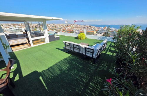 Lisbon Old Town House | TheHOUSE - Your luxury home
