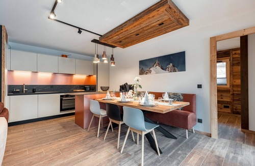Les Gets Apartment | Thom's apartment - LES GETS: right in the center and at the foot of the slopes