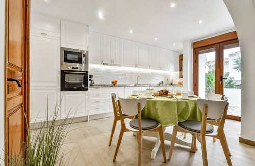 Casas de Torrat Ski Chalet | THOMAS, Bungalow for 6 people and swimming pool,free wifi