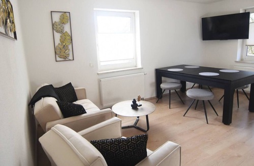 Eschenbach in der Oberpfalz Apartment | Timber Suite - near Rußweiher