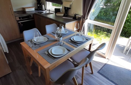 Wemding House | Tiny Haus am Waldsee by Interhome