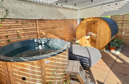 Kirchanschoring Ski Chalet | Tiny House Gänseblümchen