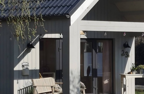 Wesseln House | Tiny House Pusteblume: Private Terrace, Wi-Fi, Air Conditioning