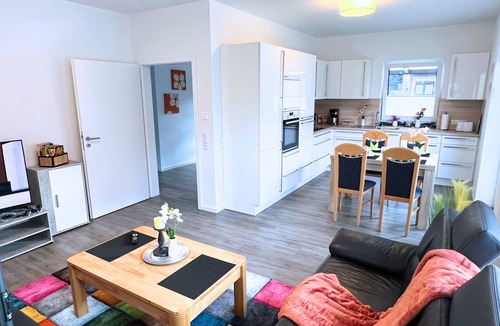 Apeldorn House | "Topaz" Meppen Single storey Carport Terrace Free WiFi 2 bedrooms Kitchen NEW