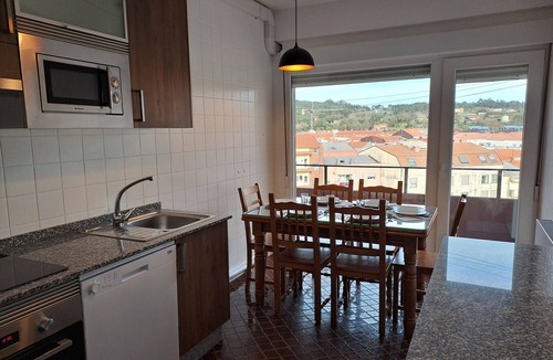 Boiro Apartment | Torre Plaza 5. A spacious apartment in Boiro, beaches and terraces.