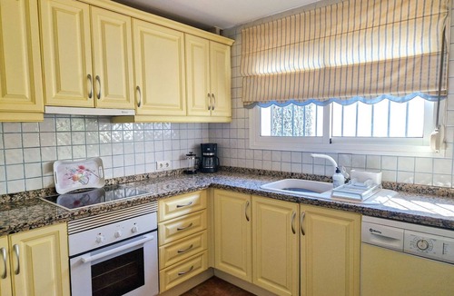Mijas Ski Chalet | Townhouse with rooftop terrace La Cala de Mijas