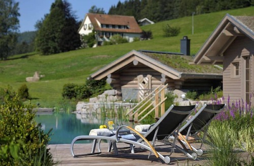 Obertal Apartment | Traditional suite