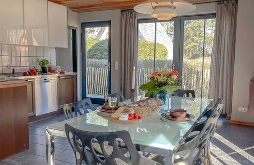 Quilitz House | traumHaff beach house on Achterwasser. Design & Art on Usedom, with fireplace & sauna
