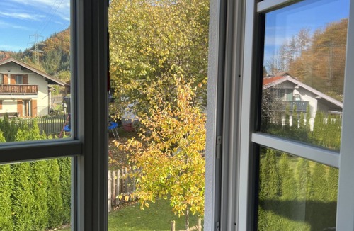 Kochel am See Apartment | Traumwohnung mit Blick auf Herzogstand. Outdoor-paradies und Oase der Erholung!