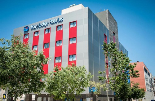 Simancas Hotel | Travelodge Madrid Metropolitano