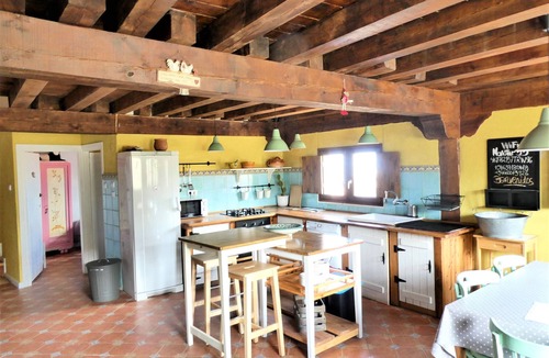 Trevijano Cottage | Trevijano Houses, Mateo Viewpoint, Animal Lovers