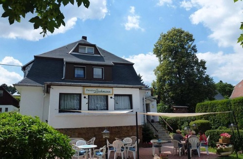 Pfaffendorf Bed & Breakfast | Triple room, shower, WC - Pension Lachmann