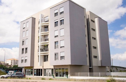 Aveiro Apartment | Turmhaus mit freier Garage by Interhome