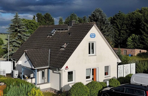 Hohenkirchen Apartment | Uns Huus Maike quiet, cozy vacation apartment on the Wohlenberger Wiek