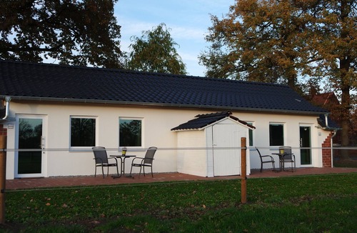 Glandorf House | Unter den Eichen ß Frisch Renovierte & Gemütliche Ferienwohnung