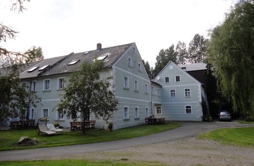 Tirschenreuth Apartment | Unterkunft im ersten Stock in der Mittelgebirgslandschaft des Oberpfälzer Waldes