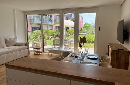 Petershausen-West Apartment | Urban Lodges - Studio Apartments am Seerhein