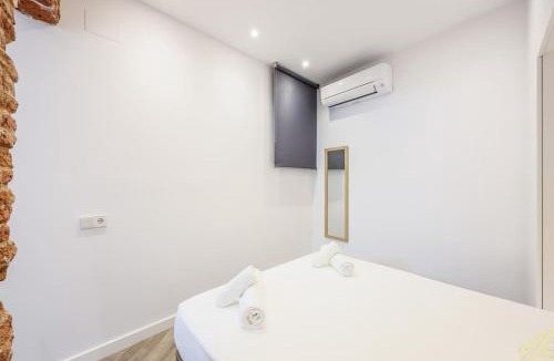 Bellas Vistas Apartment | Urban Quiet in Madrid - Ideal for Couples