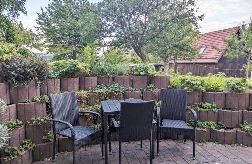 Lichtenhain Apartment | Urlaubsmagie - Ferienwohnung Steinpfad -Mitten in der Natur - S3