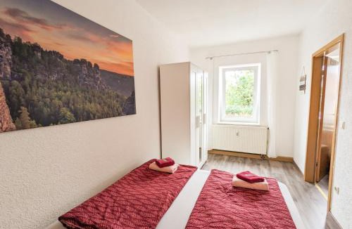 Lichtenhain Apartment | Urlaubsmagie - Ferienwohnung Wasseramsel - Terrasse, Grill & Saisonaler Pool - W2