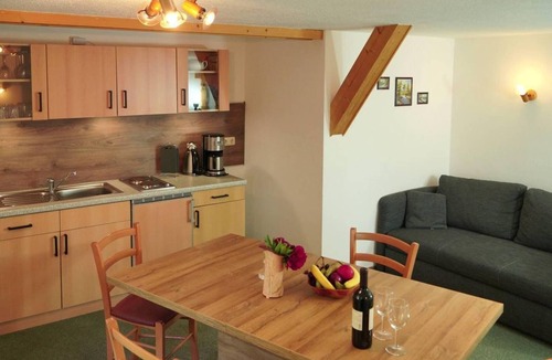 Hermsdorf-Erzgebirge Apartment | Vacation apartment 1 - Ferienwohnungen Kammbaude