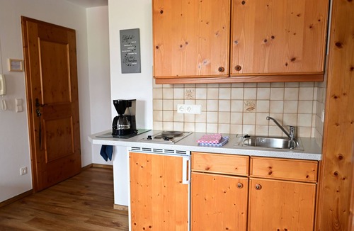 Oberschonau Apartment | Vacation apartment no. 7, 1-2 persons, 40 sqm, 1 bedroom, balcony