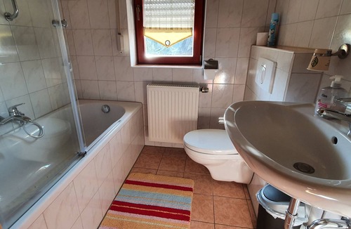 Pottenstein Cottage | Vacation apartment 1 - Gasthaus Zum Schneider