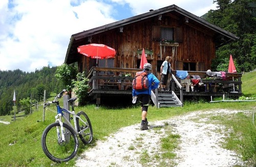 Steinberg am Rofan Apartment | Vacation apartment Haus Sonnseite - Haus Sonnseite