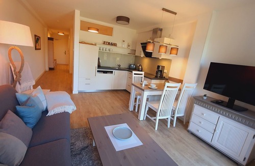 Hohen Wieschendorf Apartment | Vacation apartment/apartment for 4 guests with 51m² in Hohen Wieschendorf (301688)