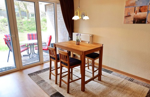 Hohen Wieschendorf Apartment | Vacation apartment/apartment for 3 guests with 60m² in Hohen Wieschendorf (301781)