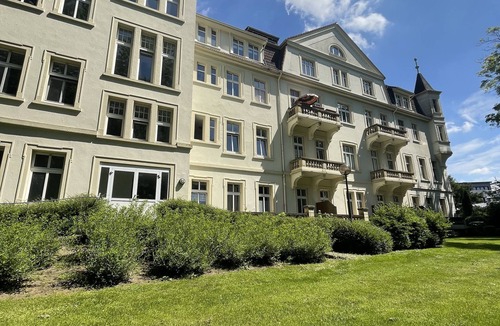 Bad Rothenfelde Apartment | Vacation apartment with balcony overlooking the spa gardens of Bad Rothenfelde