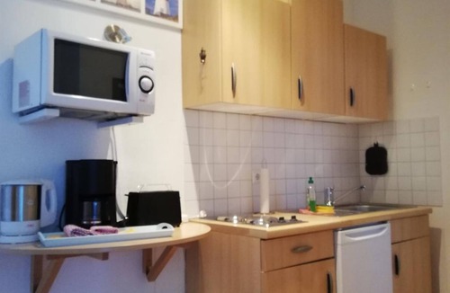 Aschhauserfeld Apartment | Vacation apartment Dreiberger Bucht, shower and bath, WC - Ferienwohnungen Meeres