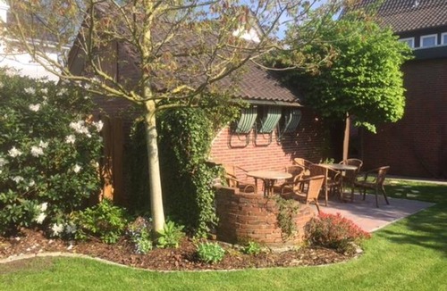 Aschhauserfeld Apartment | Vacation apartment Dreiberger Bucht, shower and bath, WC - Ferienwohnungen Meeres