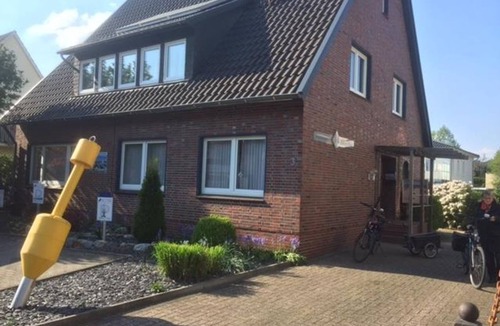 Aschhauserfeld Apartment | Vacation apartment Dreiberger Bucht, shower and bath, WC - Ferienwohnungen Meeres