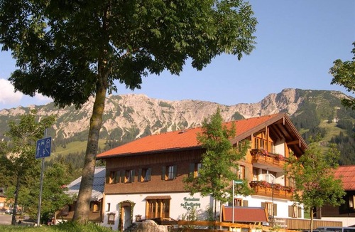 Oberjoch Apartment | Vacation apartment 2 - Holiday home at the village garden