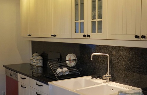 Geilenkirchen Apartment | Vacation apartment at the Erzählkaffee - with fireplace and bathtub