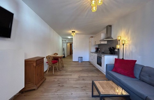 Unterammergau House | Vacation apartment Schlüsselblume - Gasthof Stern