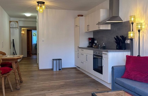 Unterammergau House | Vacation apartment Schlüsselblume - Gasthof Stern